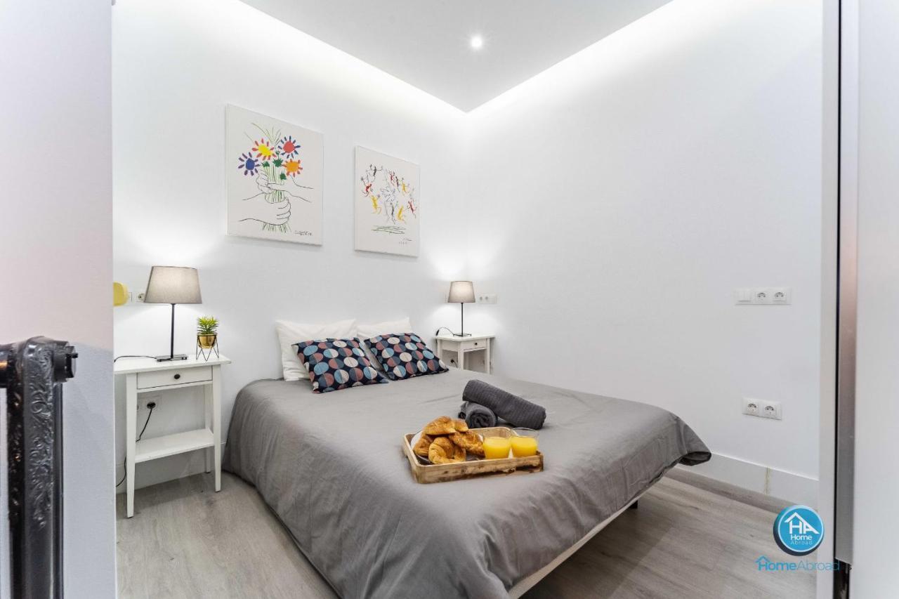 Modern Boutique Stay In The Heart Of Madrid Luaran gambar