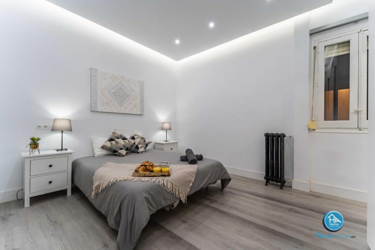 Modern Boutique Stay In The Heart Of Madrid Luaran gambar