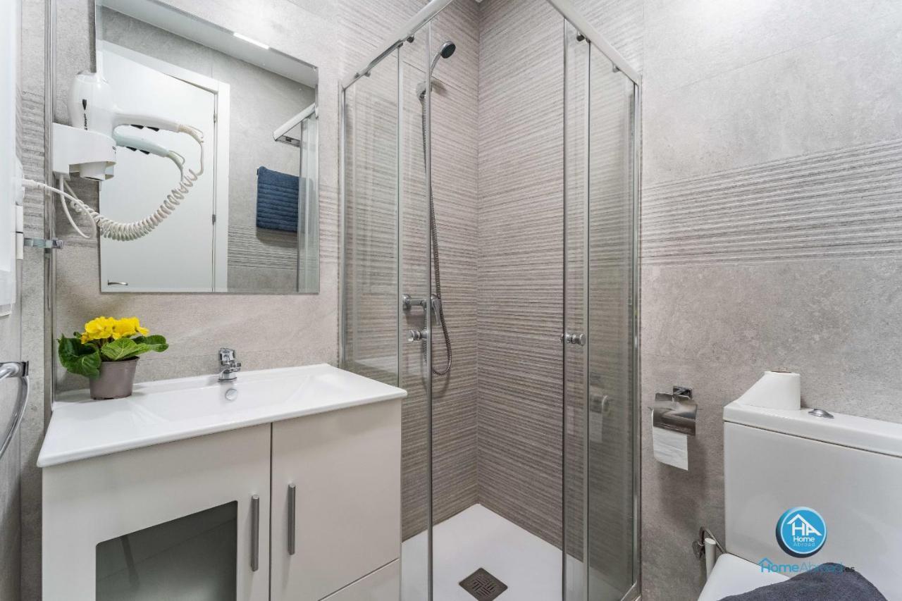 Modern Boutique Stay In The Heart Of Madrid Luaran gambar