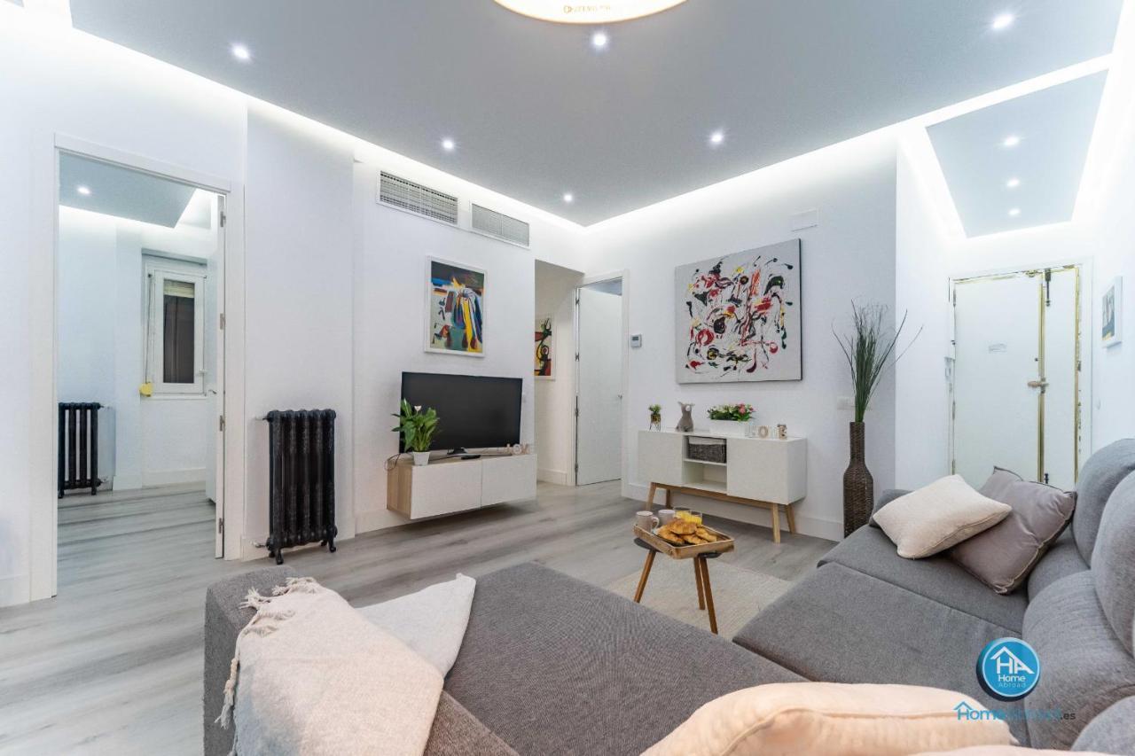 Modern Boutique Stay In The Heart Of Madrid Luaran gambar